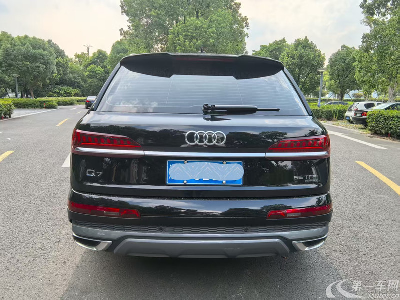 奥迪Q7 55TFSI [进口] 2023款 3.0T 自动 quattro-S-line运动型 