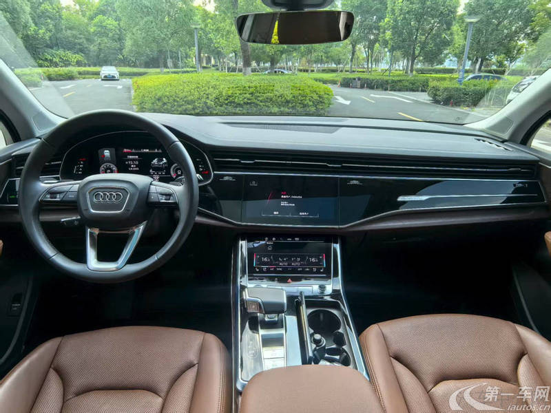 奥迪Q7 55TFSI [进口] 2023款 3.0T 自动 quattro-S-line运动型 