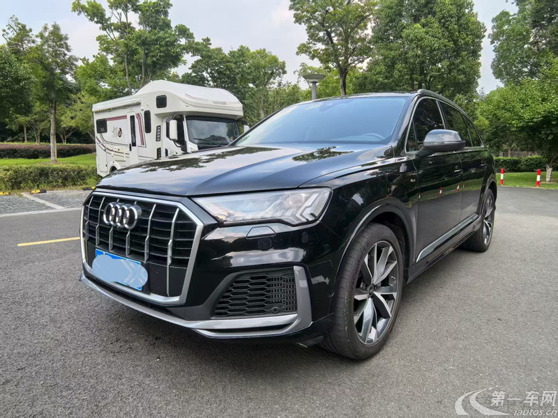 奥迪Q7 55TFSI [进口] 2023款 3.0T 自动 quattro-S-line运动型 
