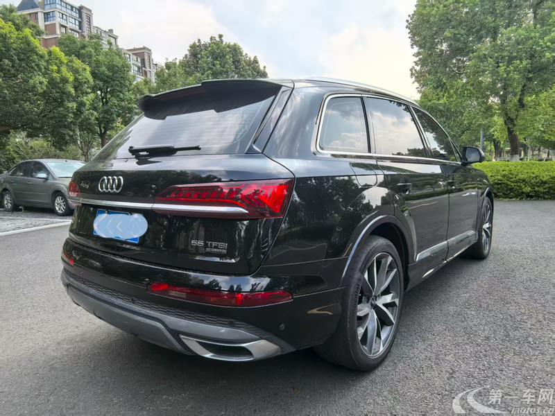 奥迪Q7 55TFSI [进口] 2023款 3.0T 自动 quattro-S-line运动型 