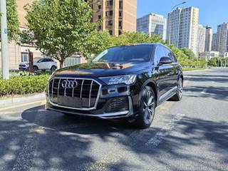 奥迪Q7 55TFSI 3.0T 自动 quattro-S-line运动型 