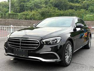 奔驰E级 E300L 2.0T 自动 时尚型 