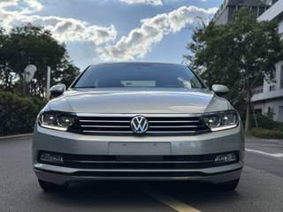 大众迈腾 2.0T 自动 330TSI领先型 