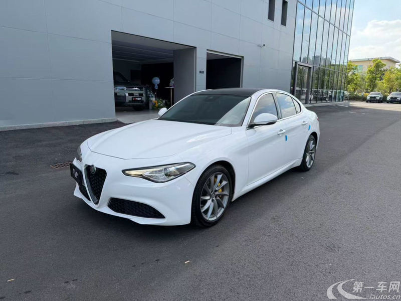 阿尔法罗密欧Giulia [进口] 2020款 2.0T 自动 豪华版 