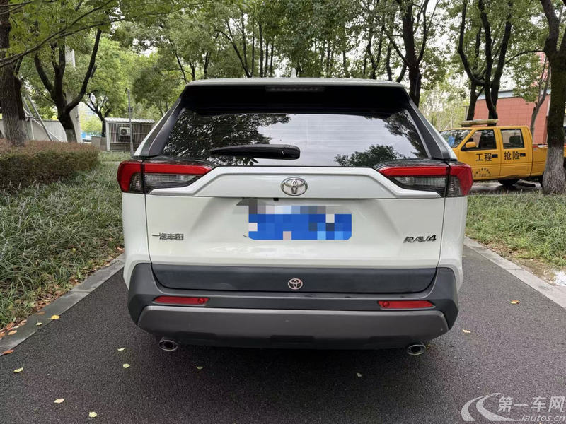 丰田RAV4 2020款 2.5L 自动 四驱 精英PLUS版 (国Ⅵ) 
