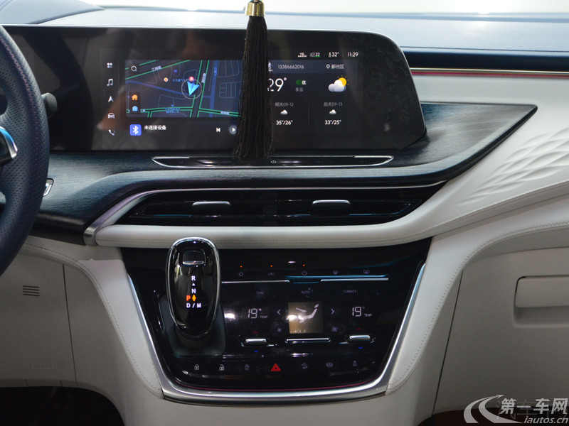 别克GL8 2023款 2.0T 自动 4座 尊礼版 (国Ⅵ) 