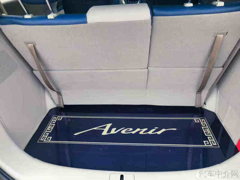 别克GL8 2021款 2.0T 自动 7座 653T豪华型 (国Ⅵ) 