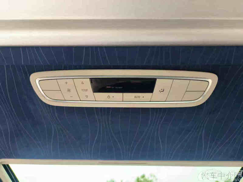 别克GL8 2021款 2.0T 自动 7座 653T豪华型 (国Ⅵ) 