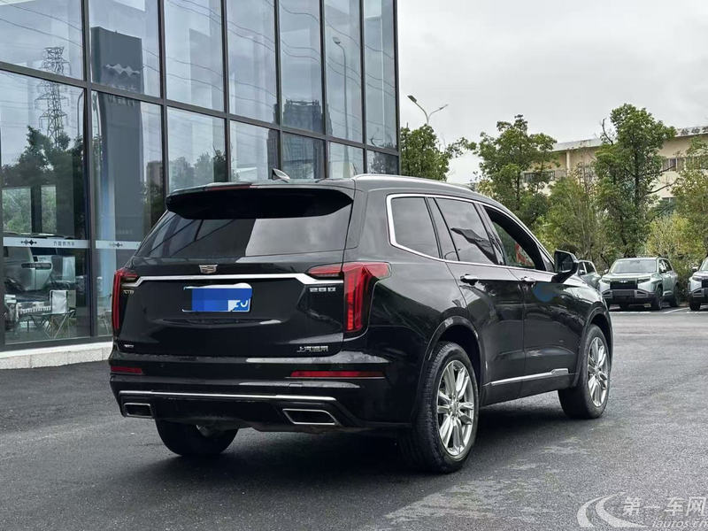 凯迪拉克XT6 2022款 2.0T 自动 豪华型 (国Ⅵ) 