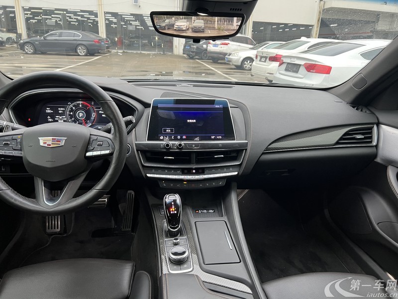 凯迪拉克CT5 2021款 2.0T 自动 后驱 28T铂金型 (国Ⅵ) 