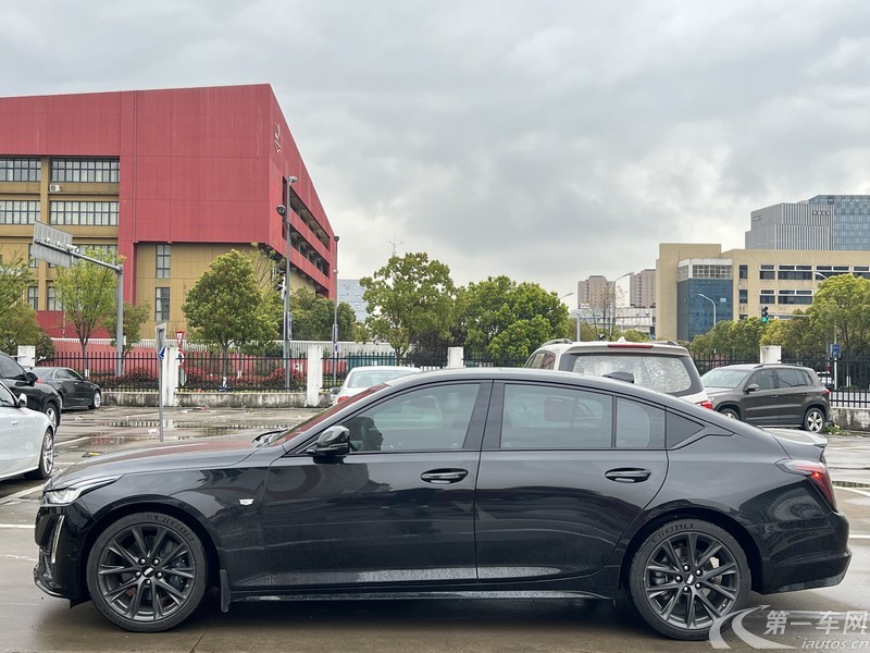 凯迪拉克CT5 2021款 2.0T 自动 后驱 28T铂金型 (国Ⅵ) 
