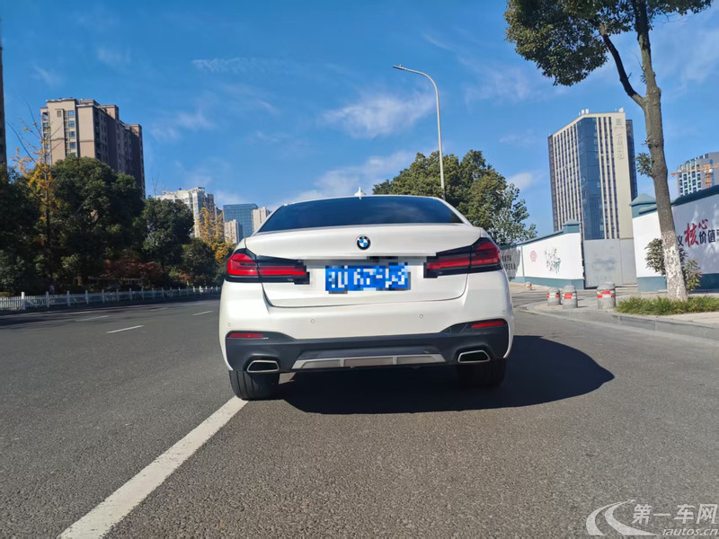宝马5系 530Li 2021款 2.0T 自动 后驱 改款领先型M运动套装 (国Ⅵ) 