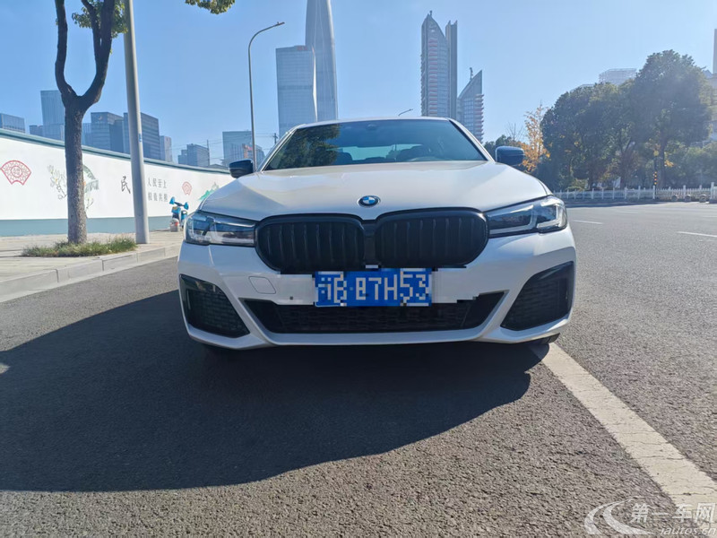 宝马5系 530Li 2021款 2.0T 自动 后驱 改款领先型M运动套装 (国Ⅵ) 