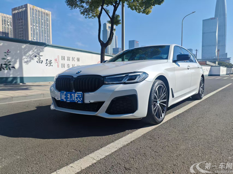 宝马5系 530Li 2021款 2.0T 自动 后驱 改款领先型M运动套装 (国Ⅵ) 