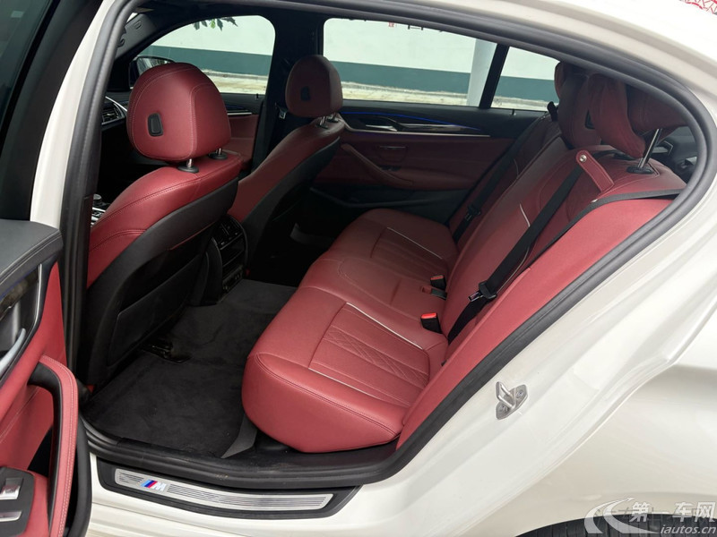 宝马5系 530Li 2021款 2.0T 自动 后驱 改款领先型M运动套装 (国Ⅵ) 