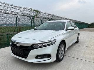 2018款 1.5T 自动 260TURBO精英版 