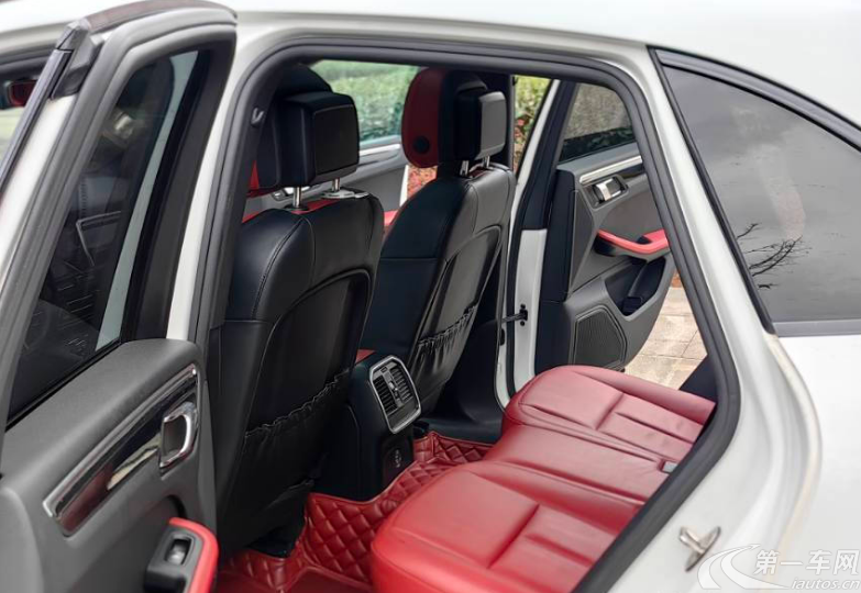 保时捷Macan 2018款 2.0T 自动 四驱 (国Ⅵ) 