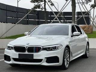 2019款 2.0T 自动 豪华套装 