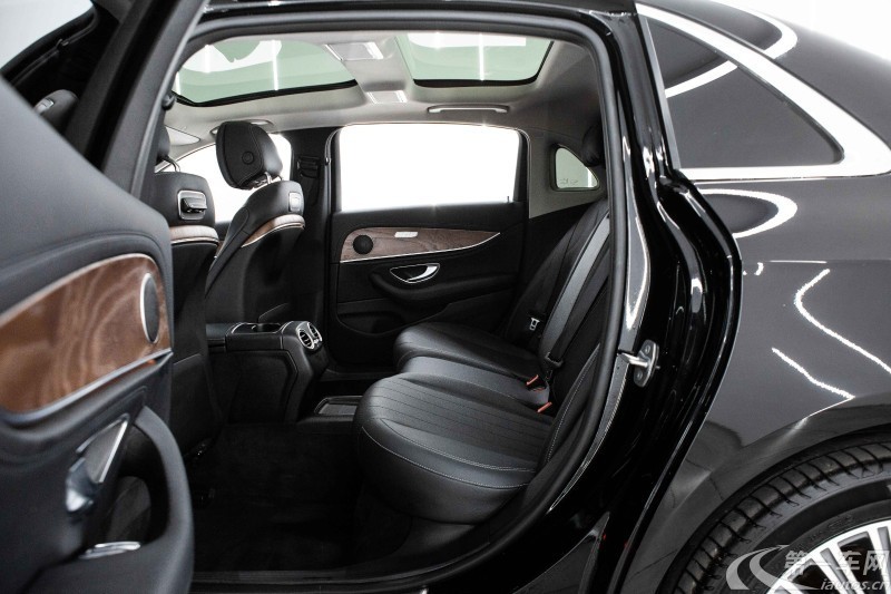 奔驰E级 E300L 2020款 2.0T 自动 汽油 时尚型 (国Ⅵ) 