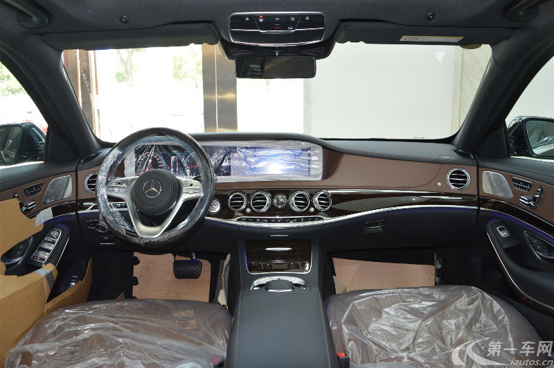 奔驰S级 S350L [进口] 2020款 3.0T 自动 汽油 尊享型臻藏版 