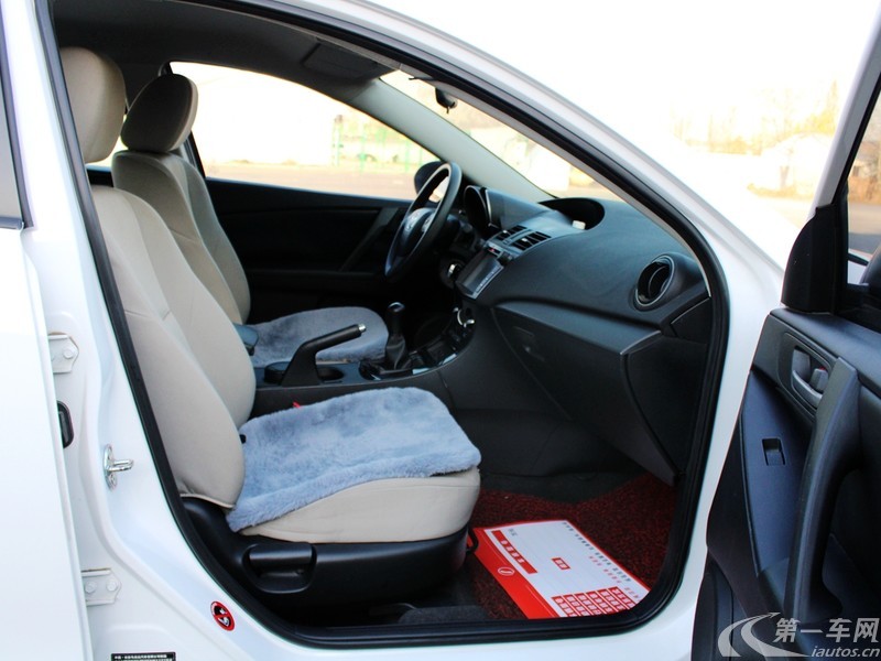 马自达3星骋 2015款 1.6L 手动 4门5座三厢车 舒适型 (国Ⅴ) 
