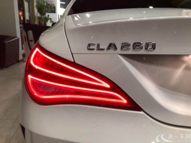 奔驰CLA级 CLA260 [进口] 2016款 2.0T 自动 汽油 