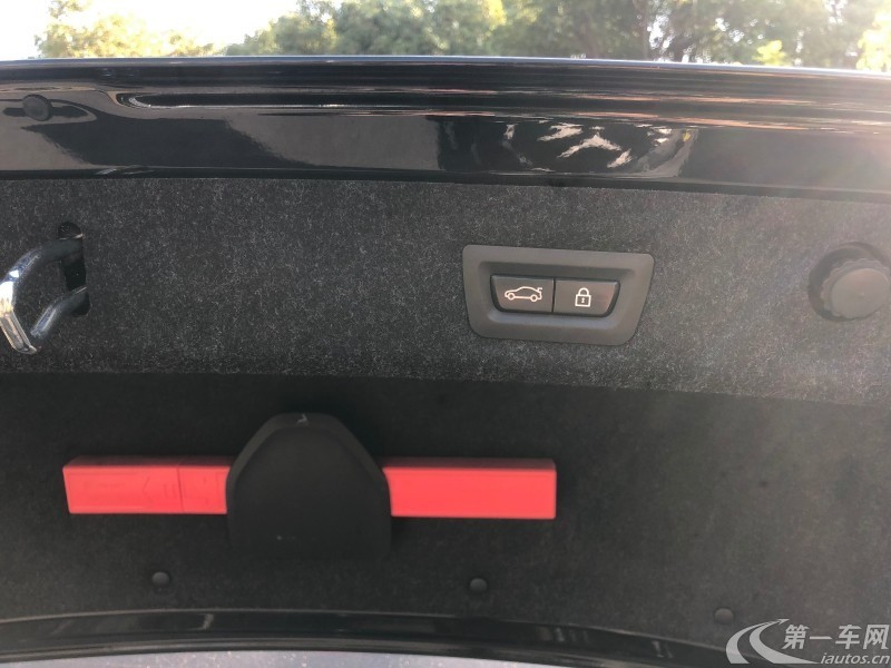 宝马5系 530Li 2018款 2.0T 自动 汽油 领先型M运动套装改款 (国Ⅵ) 