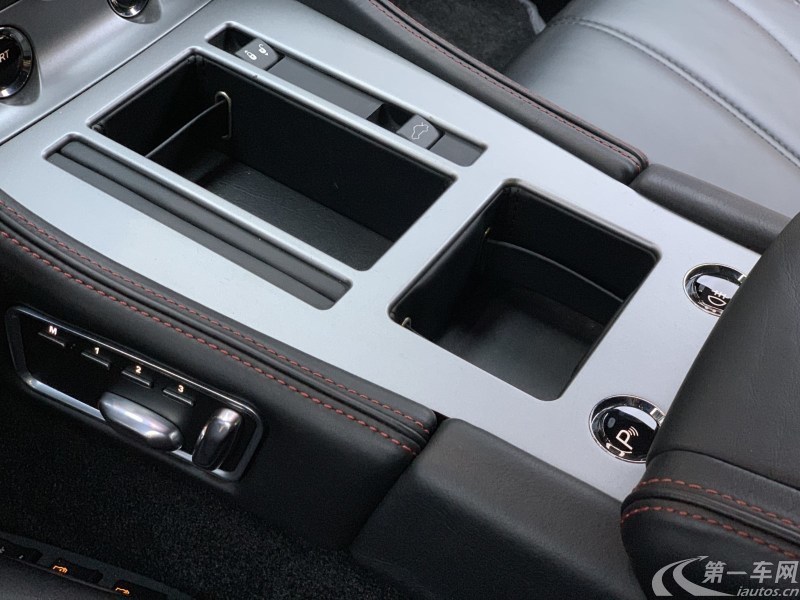 阿斯顿马丁DB9 [进口] 2014款 6.0L 自动 Carbon-White特别版 (欧Ⅳ) 