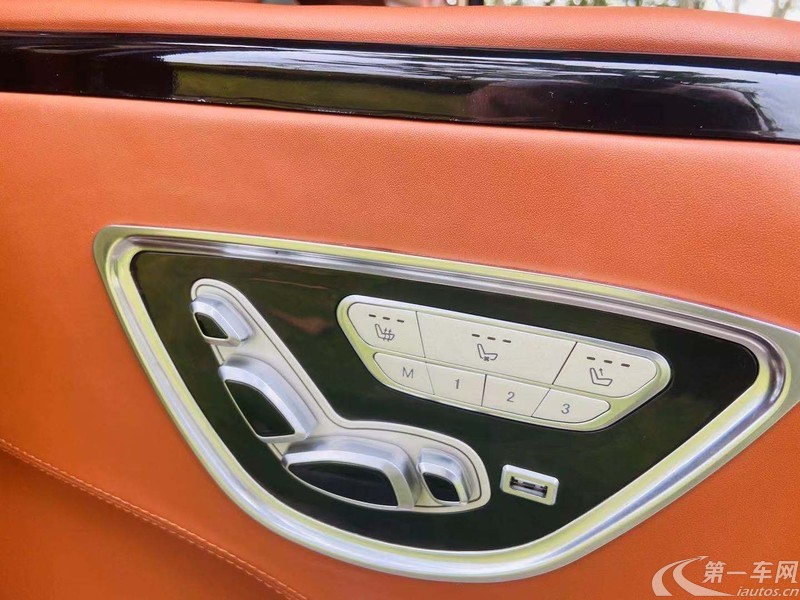 奔驰唯雅诺 2011款 2.5L 自动 7座 汽油 领航版 (国Ⅳ) 