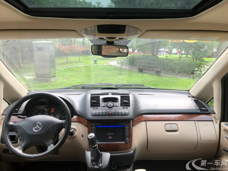 奔驰唯雅诺 2012款 2.5L 自动 7座 汽油 领航版 (国Ⅳ) 