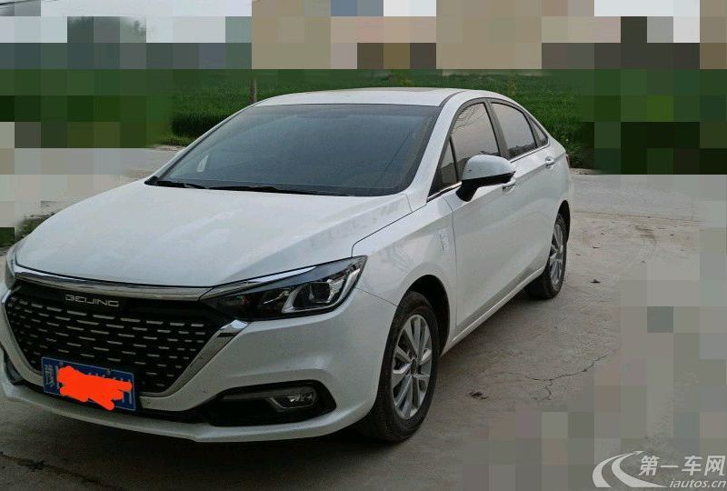 北京汽车U5 2020款 1.5L 手动 尊贵版 (国Ⅵ) 