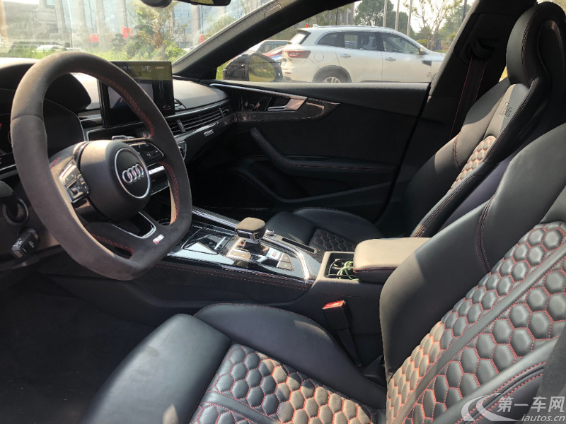 奥迪RS5 Coupe [进口] 2021款 2.9T 自动 黑曜版 