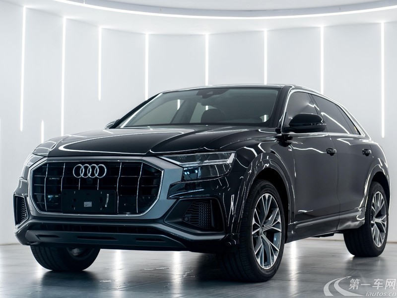 奥迪q8进口2020款30t自动technik科技加规版平行进口