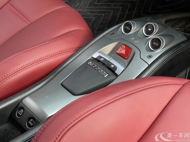 法拉利458 [进口] 2012款 4.5L 自动 Italia中国限量版 