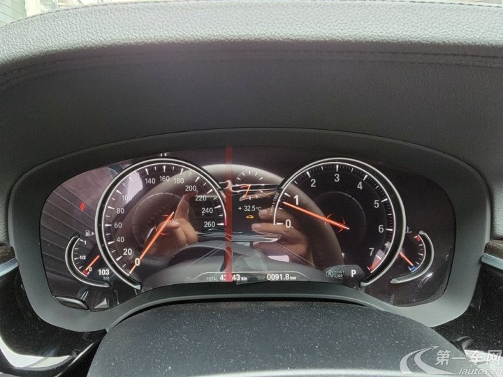 宝马5系 525Li 2018款 2.0T 自动 汽油 M运动套装改款 (国Ⅴ) 