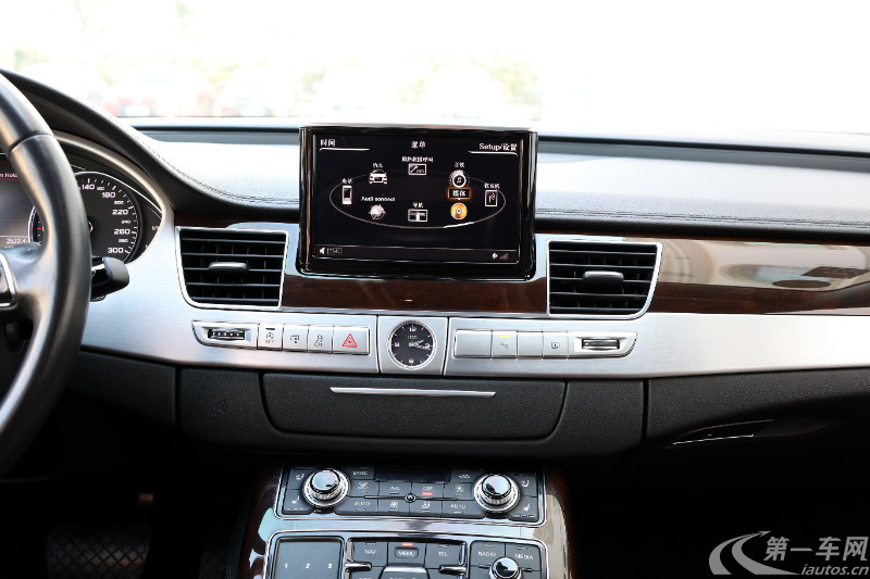 奥迪A8L 45 [进口] 2014款 3.0T 自动 汽油 舒适型 