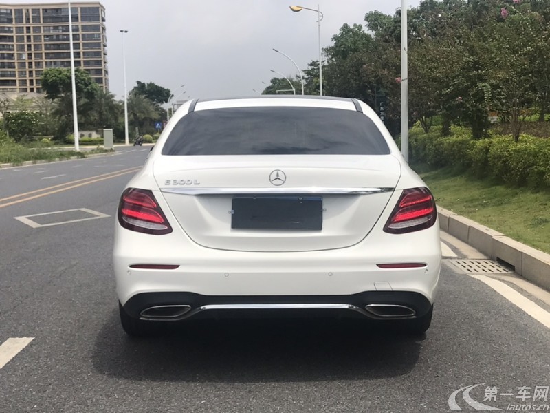 奔驰E级 E300L 2018款 2.0T 自动 汽油 时尚型 (国Ⅴ) 