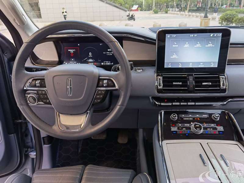 林肯领航员 [进口] 2020款 3.5T 自动 四驱 尊耀版 