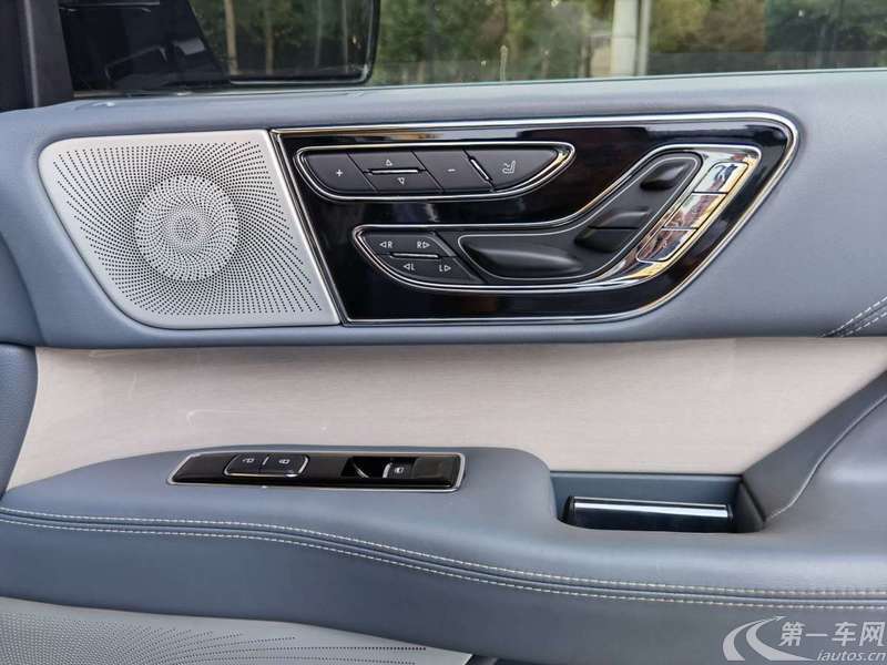 林肯领航员 [进口] 2020款 3.5T 自动 四驱 尊耀版 