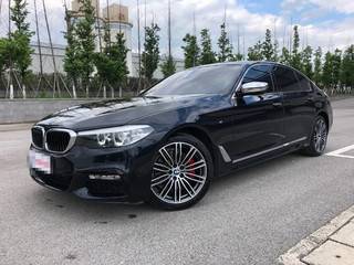 宝马5系 530Li 2.0T 自动 领先型M运动套装 