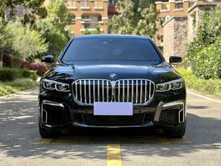 宝马7系 730Li 2.0T 自动 M运动套装 