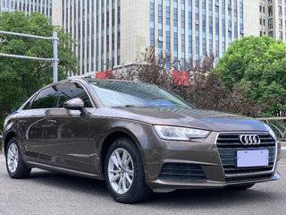 奥迪A4L 40TFSI 2.0T 自动 进取型 