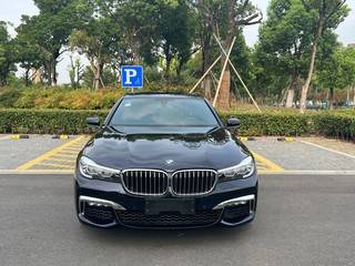 宝马7系 730Li 2.0T 自动 领先型M运动套装 