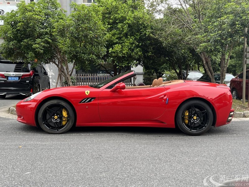 法拉利F149 California [进口] 2012款 4.3L 自动 