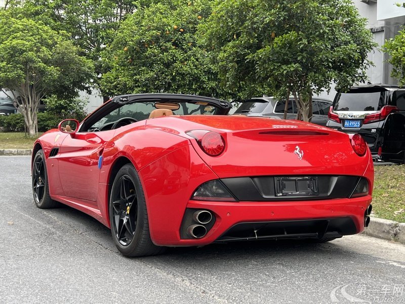 法拉利F149 California [进口] 2012款 4.3L 自动 