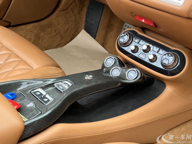 法拉利F149 California [进口] 2012款 4.3L 自动 