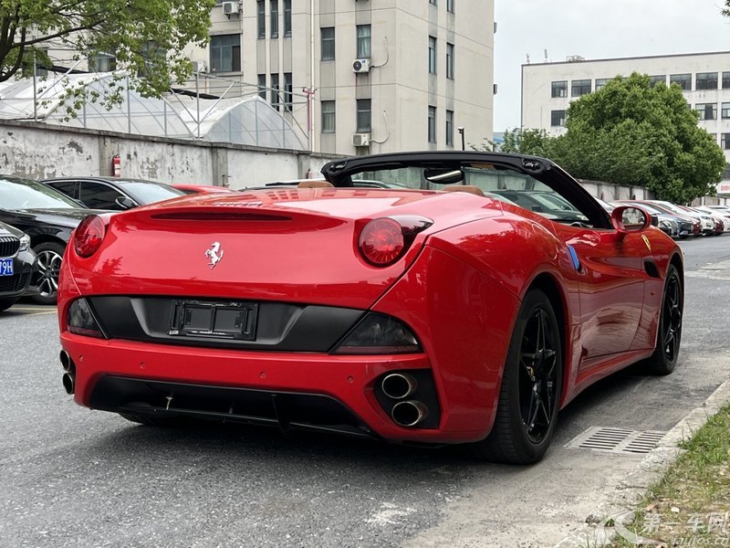 法拉利F149 California [进口] 2012款 4.3L 自动 