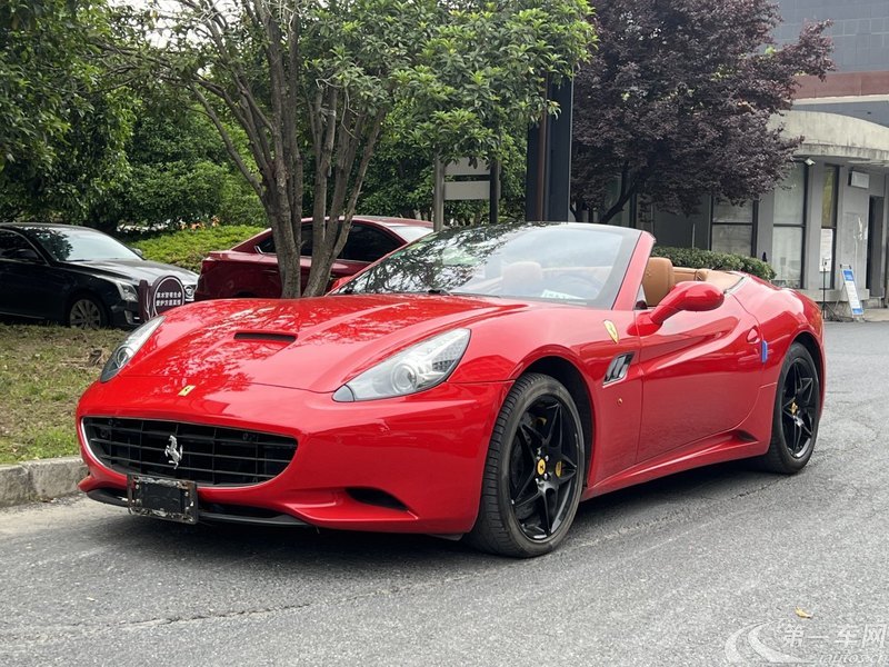 法拉利F149 California [进口] 2012款 4.3L 自动 