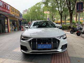 奥迪A6旅行 Avant 2.0T 自动 先锋派45TFSI星辰版 