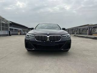 宝马5系 525Li 2.0T 自动 豪华套装 